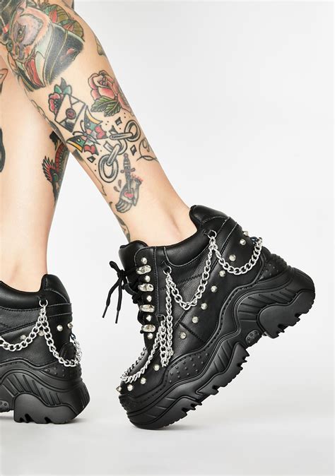 platform chunky sneakers